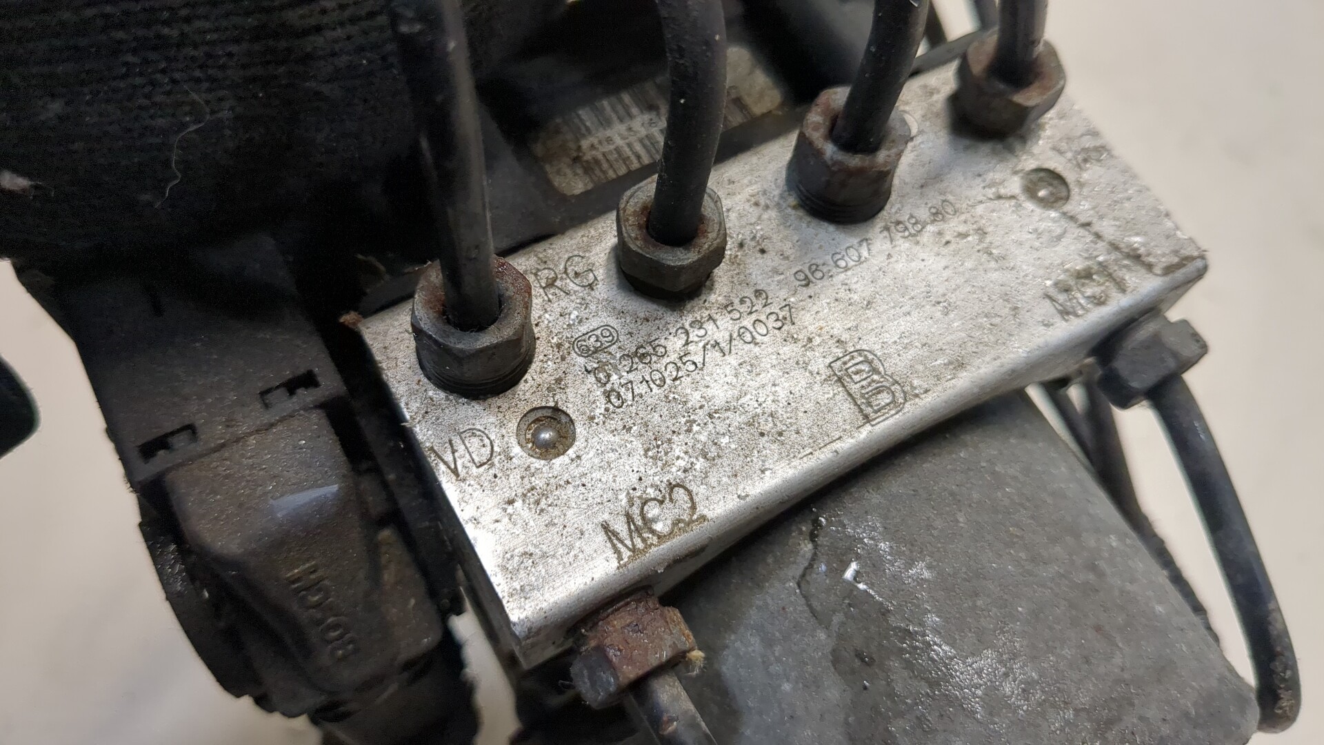 Блок ABS (насос)