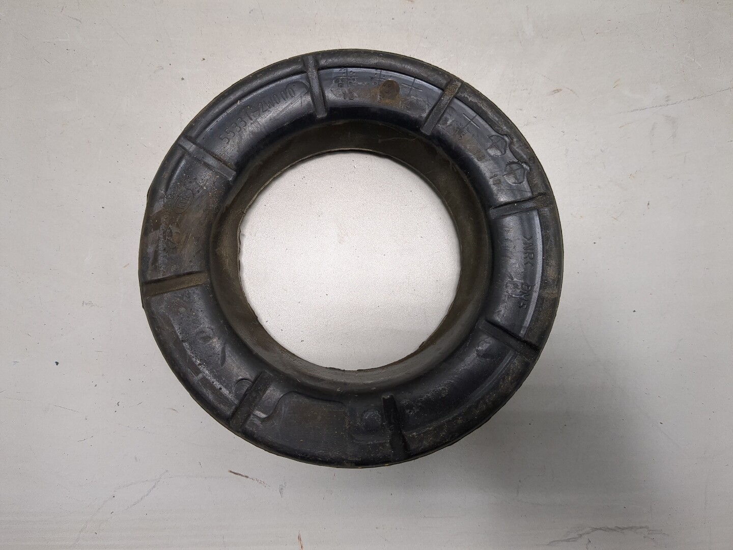 Отбойник переднего амортизатора