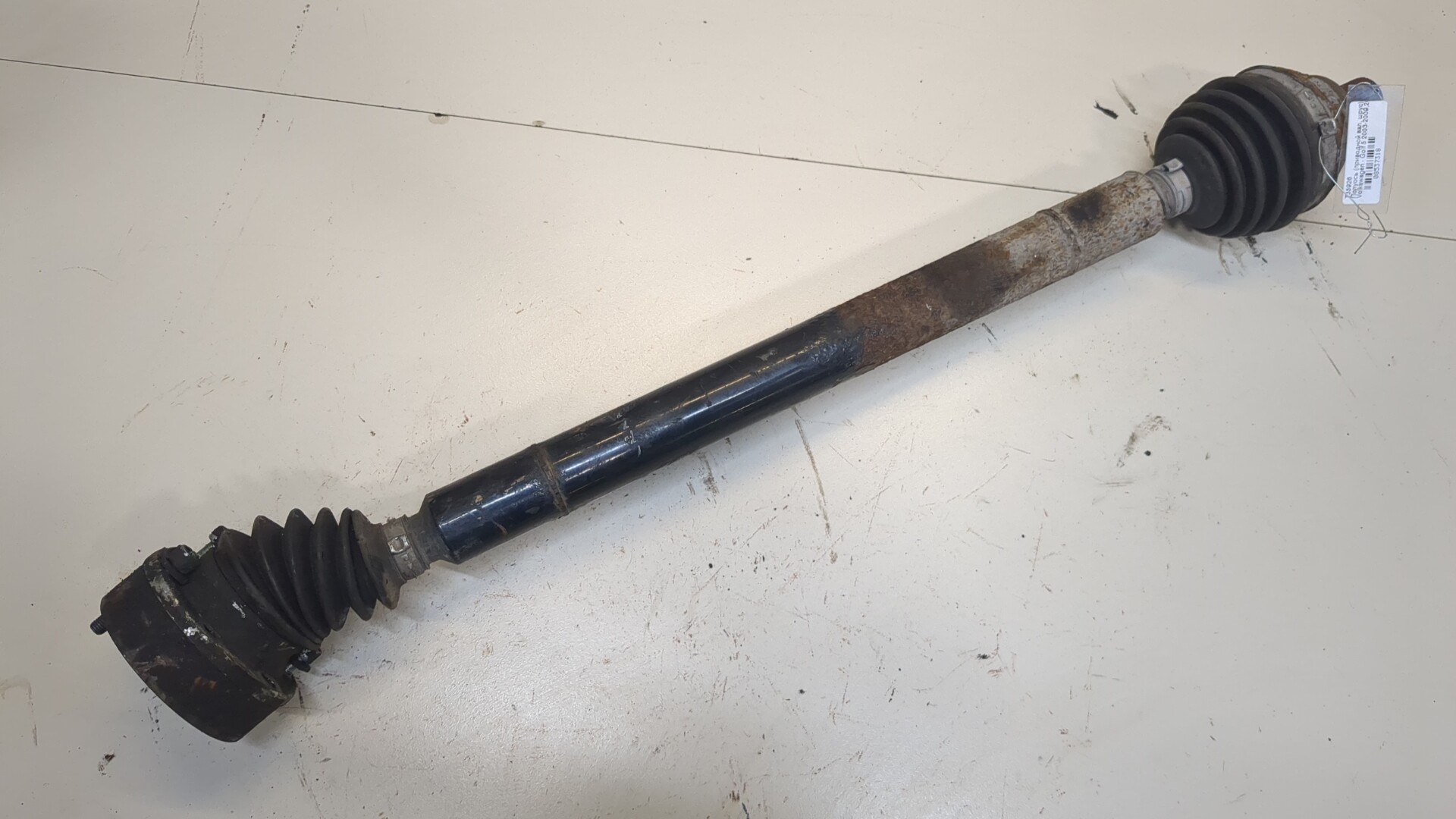 Полуось передняя правая