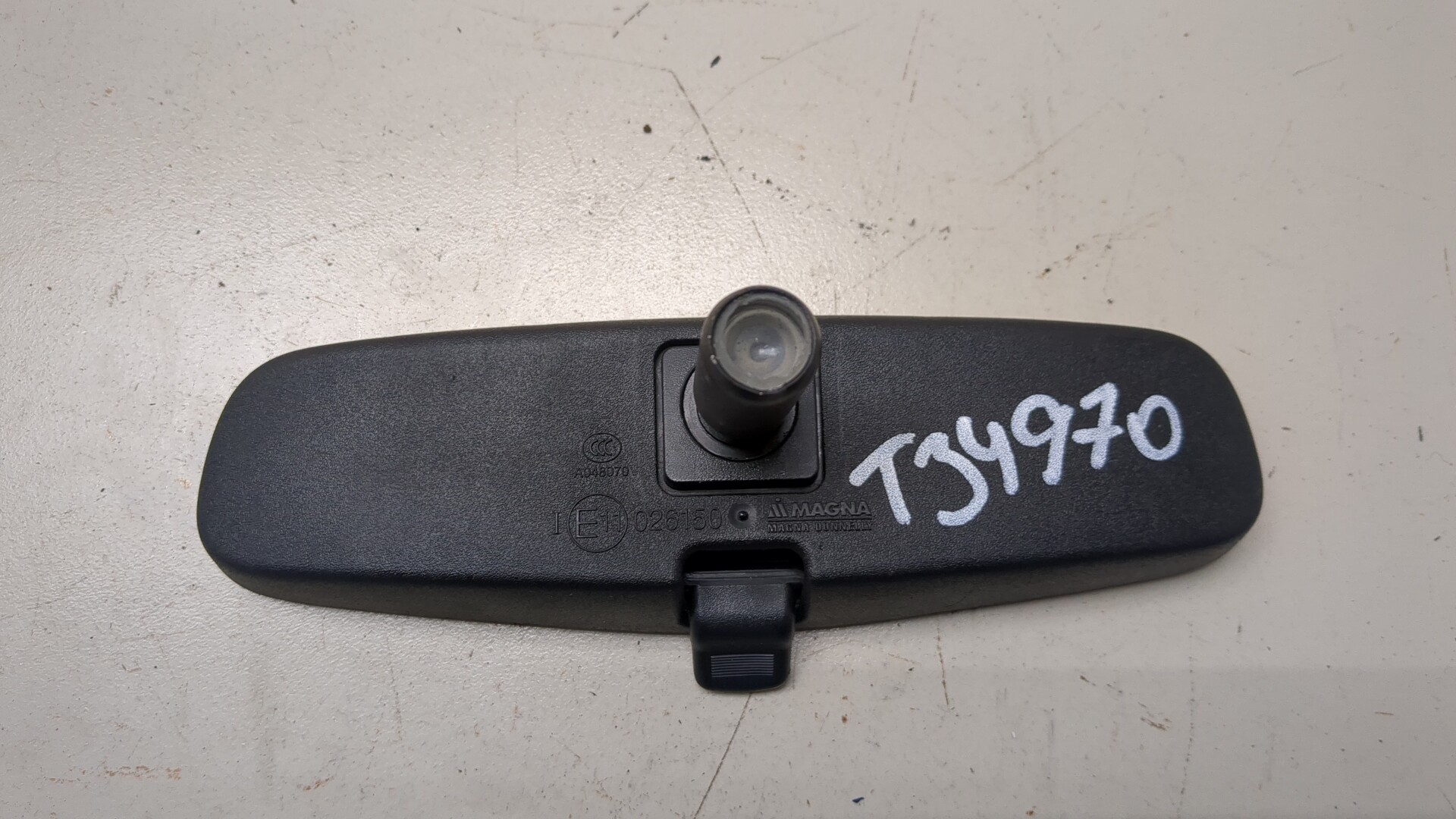 Зеркало заднего вида