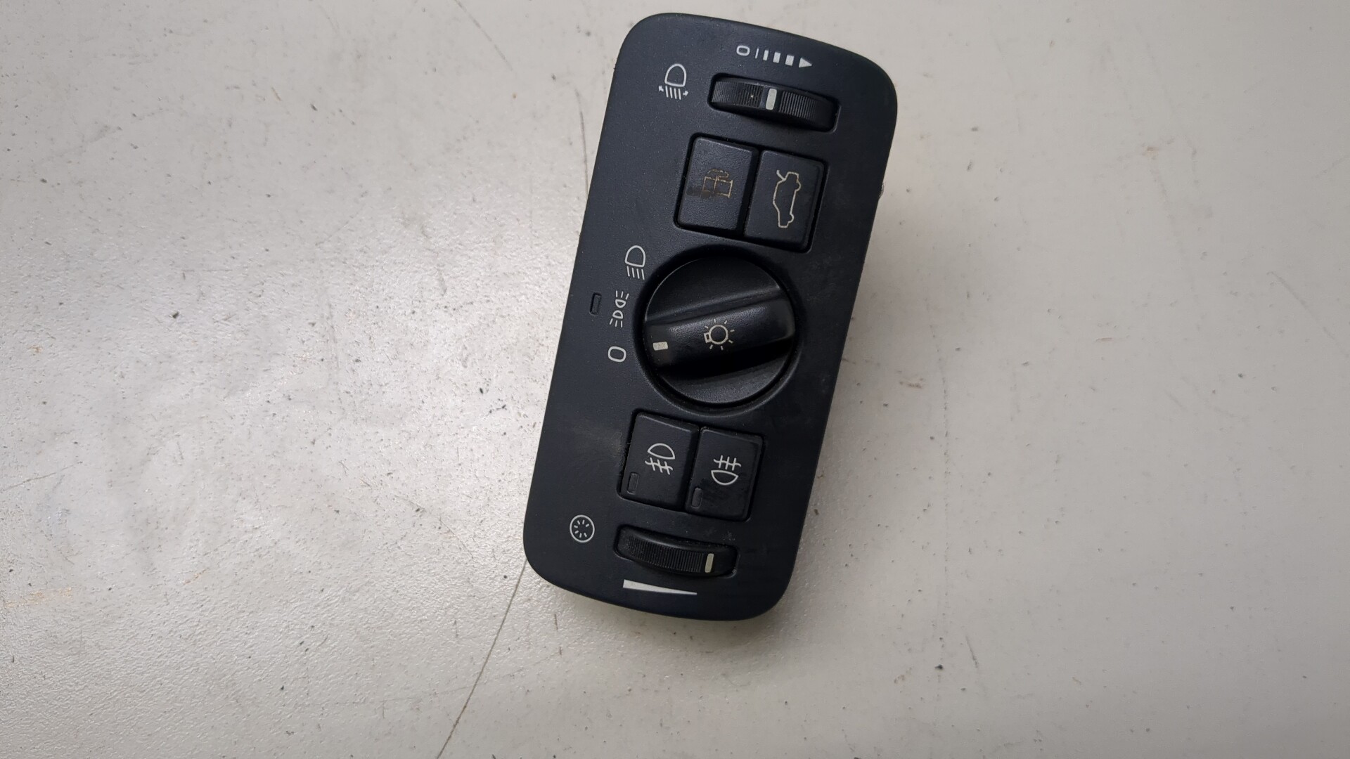 Переключатель света фар