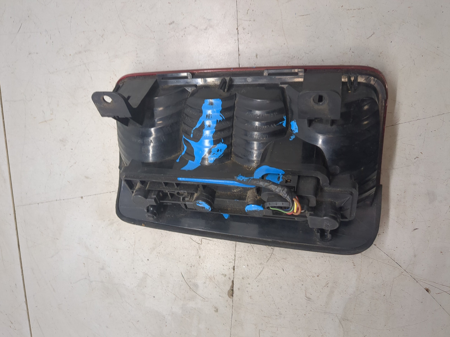 Фонарь задний правый