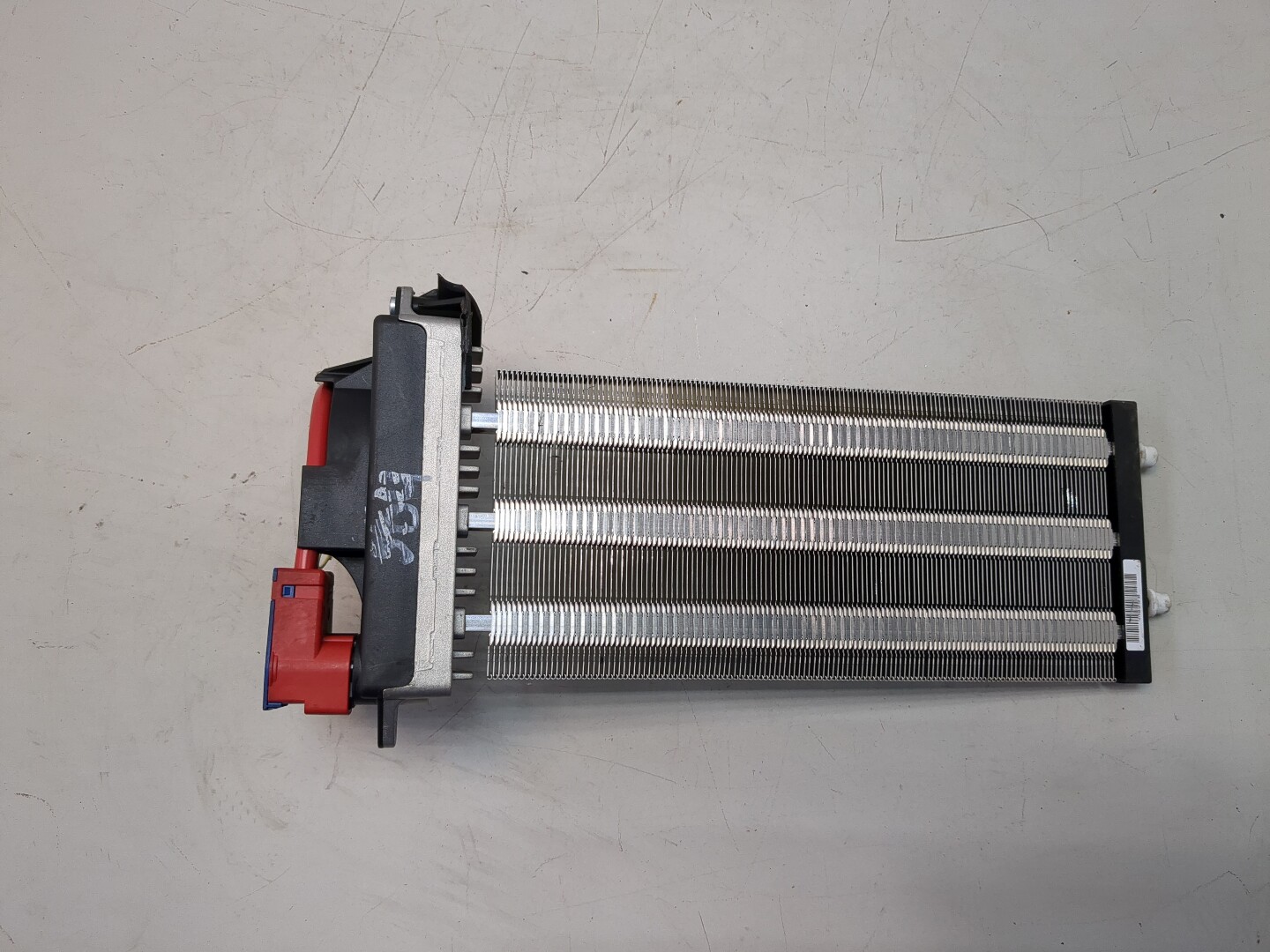 Радиатор отопителя электрический