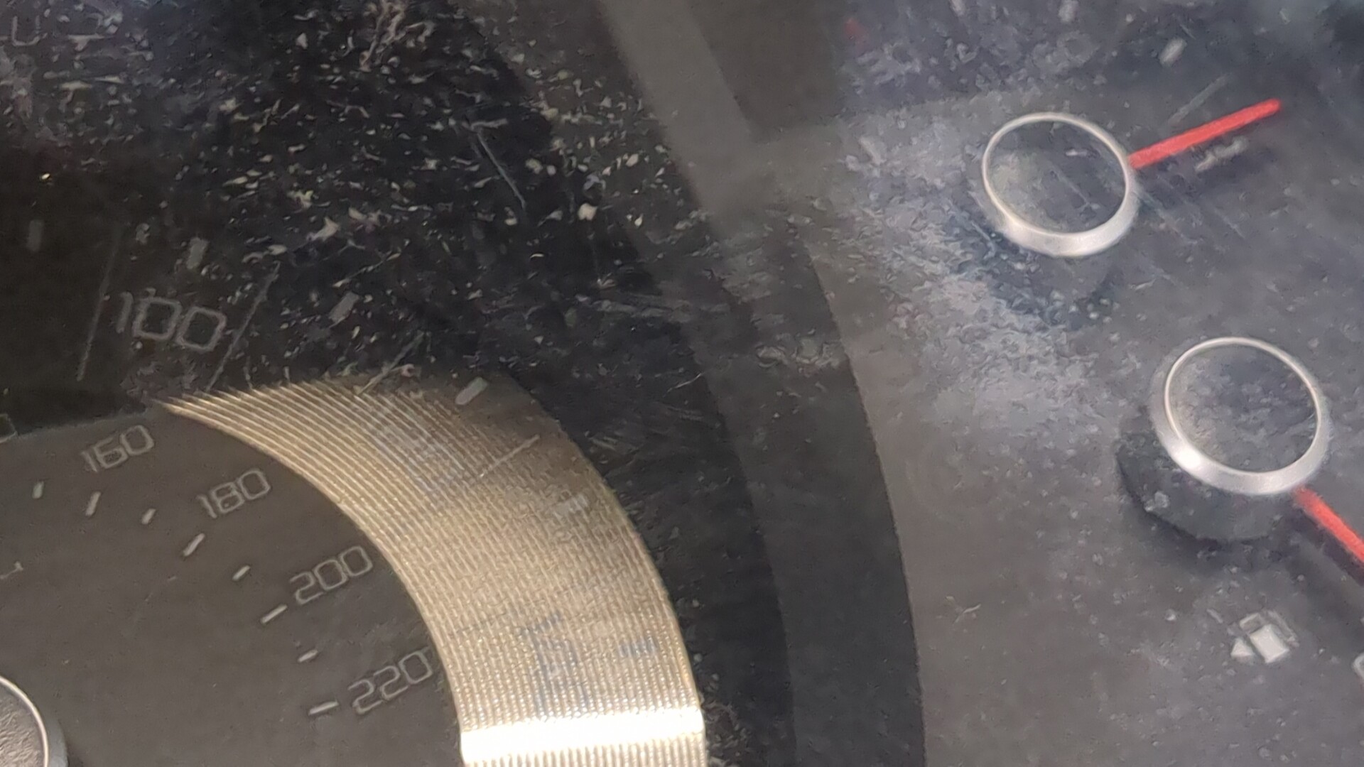 Панель приборов