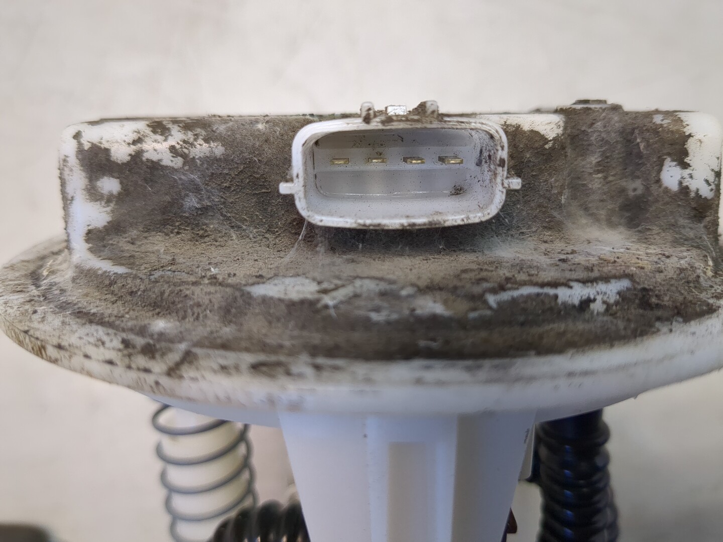 Насос топливный электрический