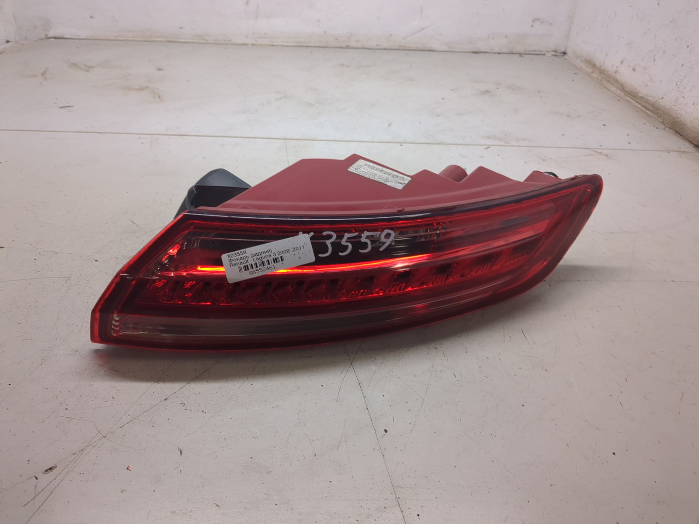 Фонарь задний правый