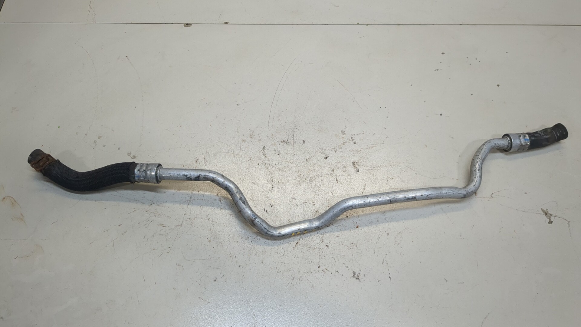 Трубка системы охлаждения