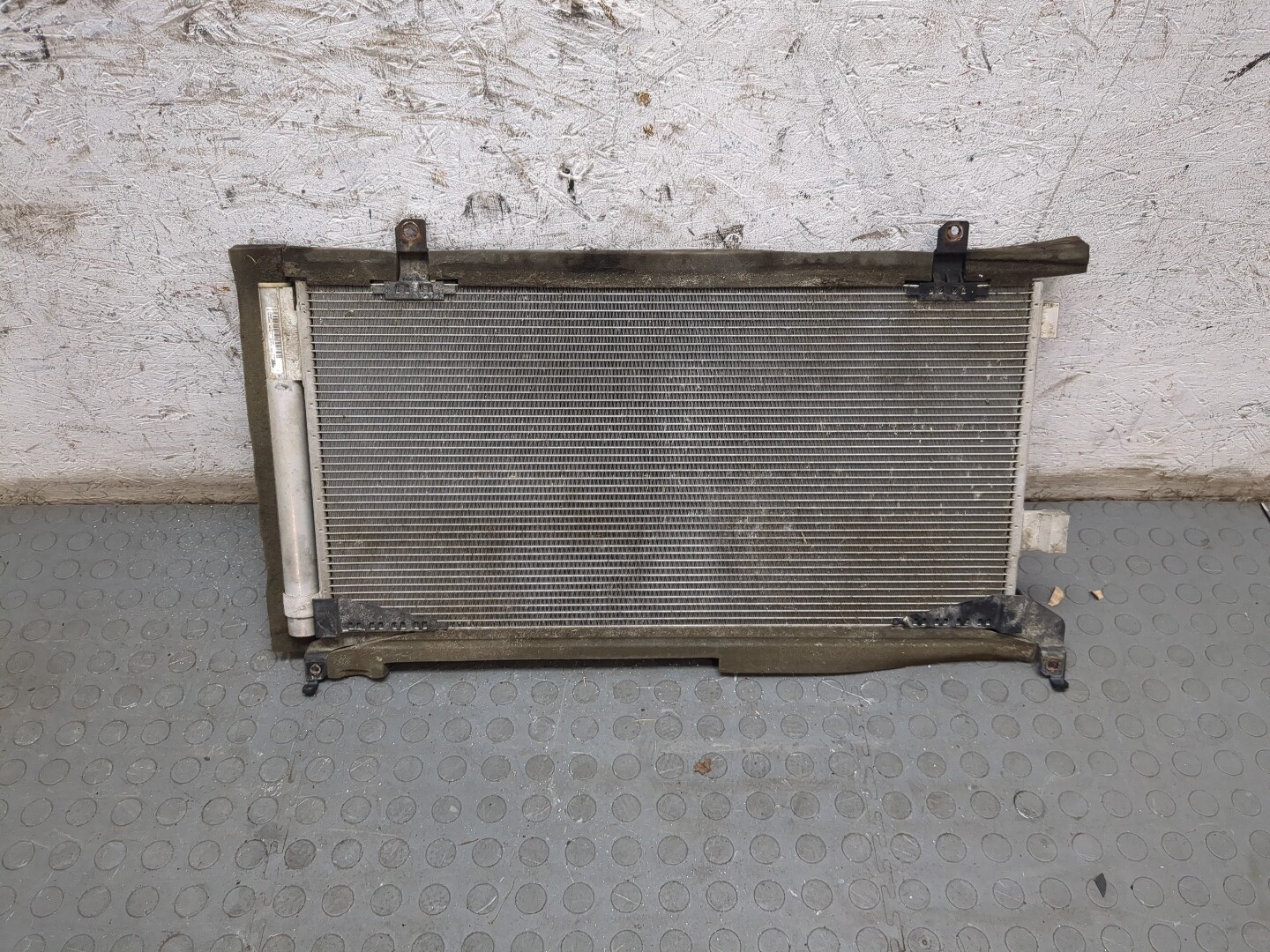 Радиатор кондиционера / конденсер