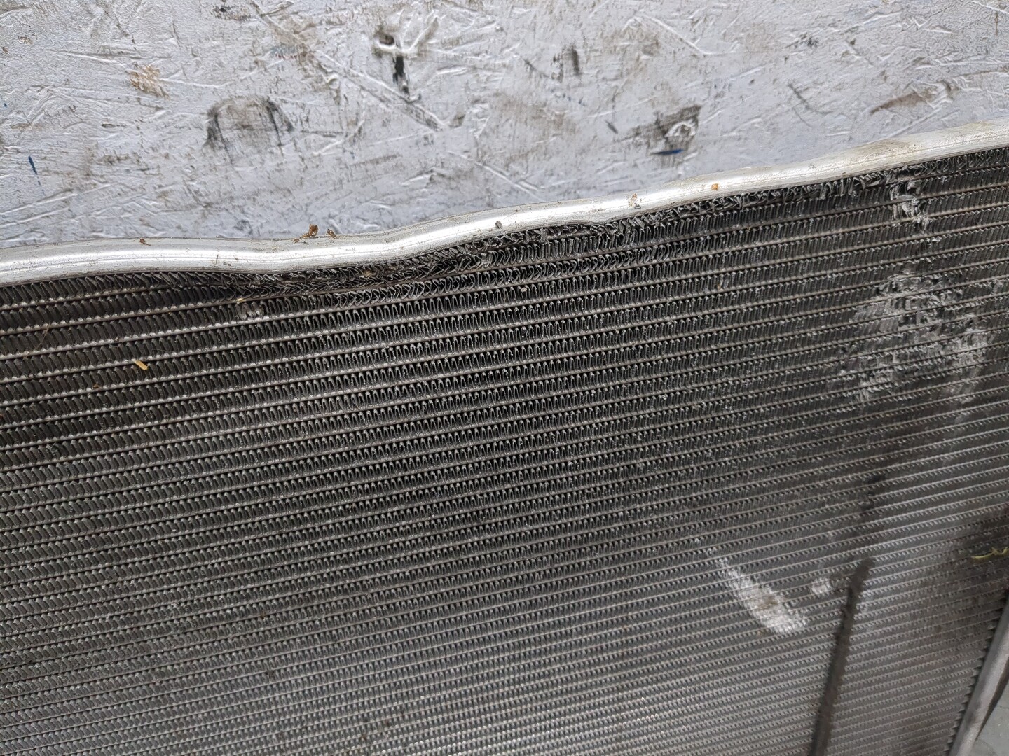 Радиатор охлаждения двигателя основной