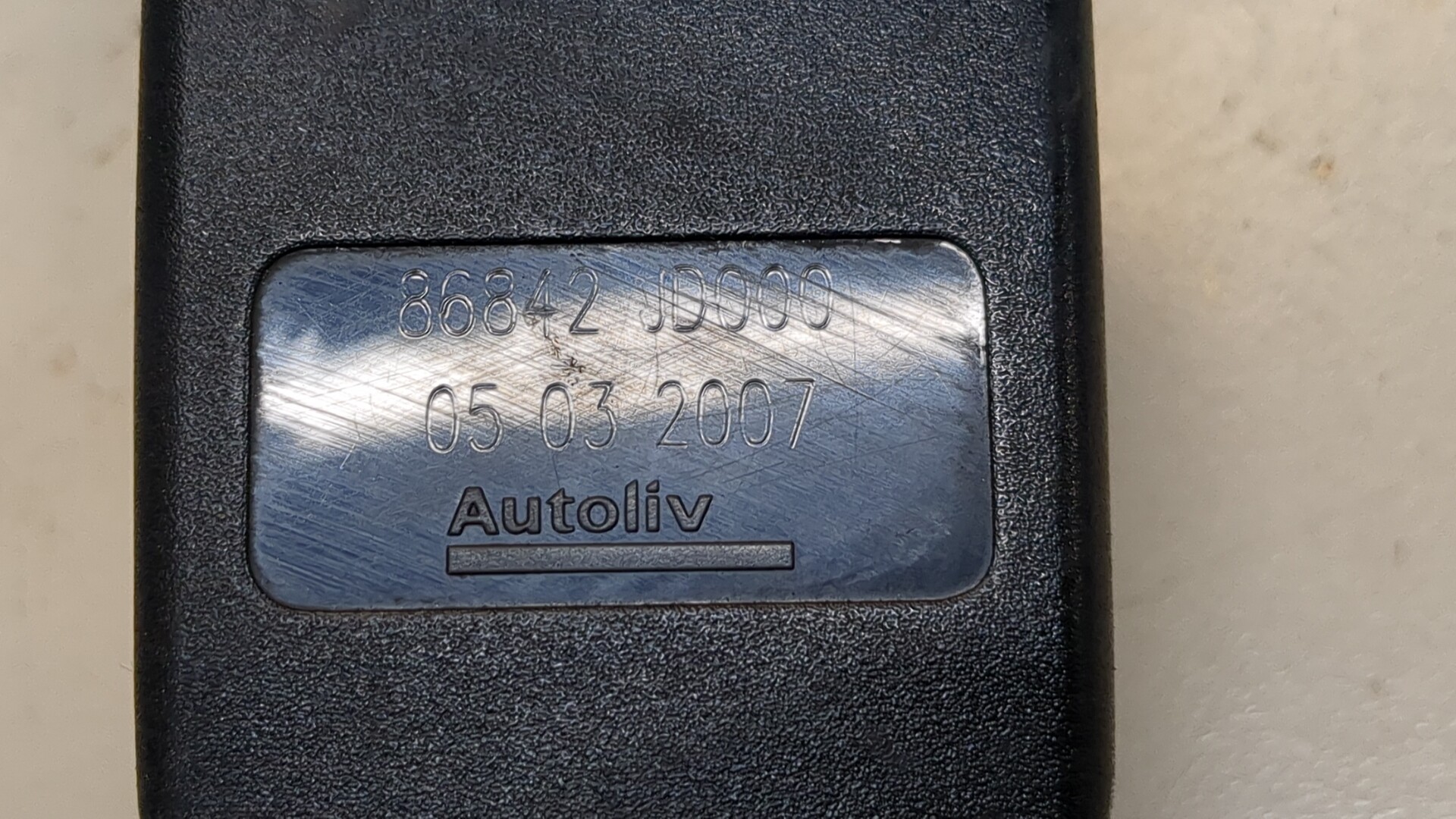 Ответная часть ремня безопасности