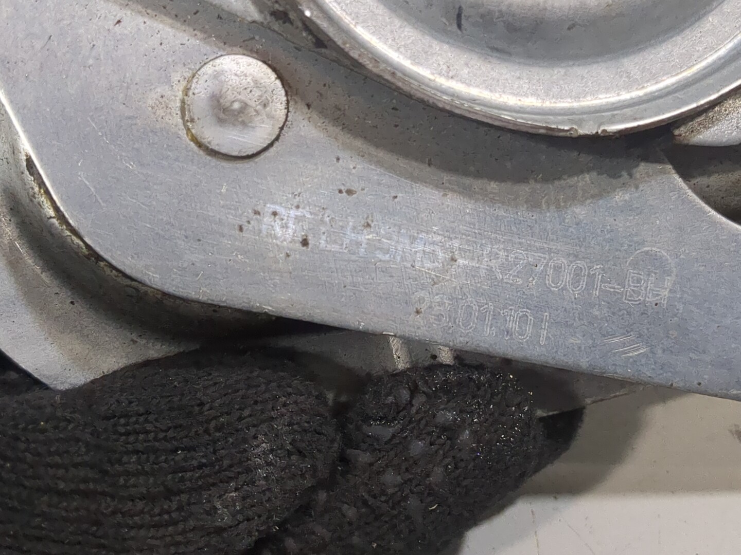 Стеклоподъемник электр. задний левый