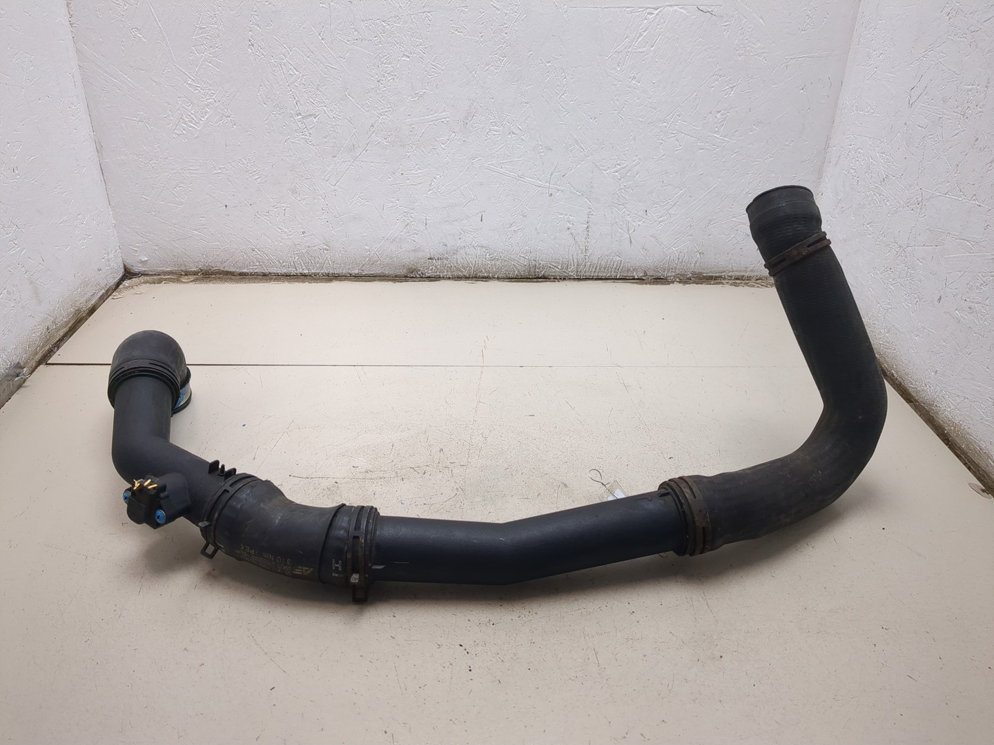 Патрубок интеркулера