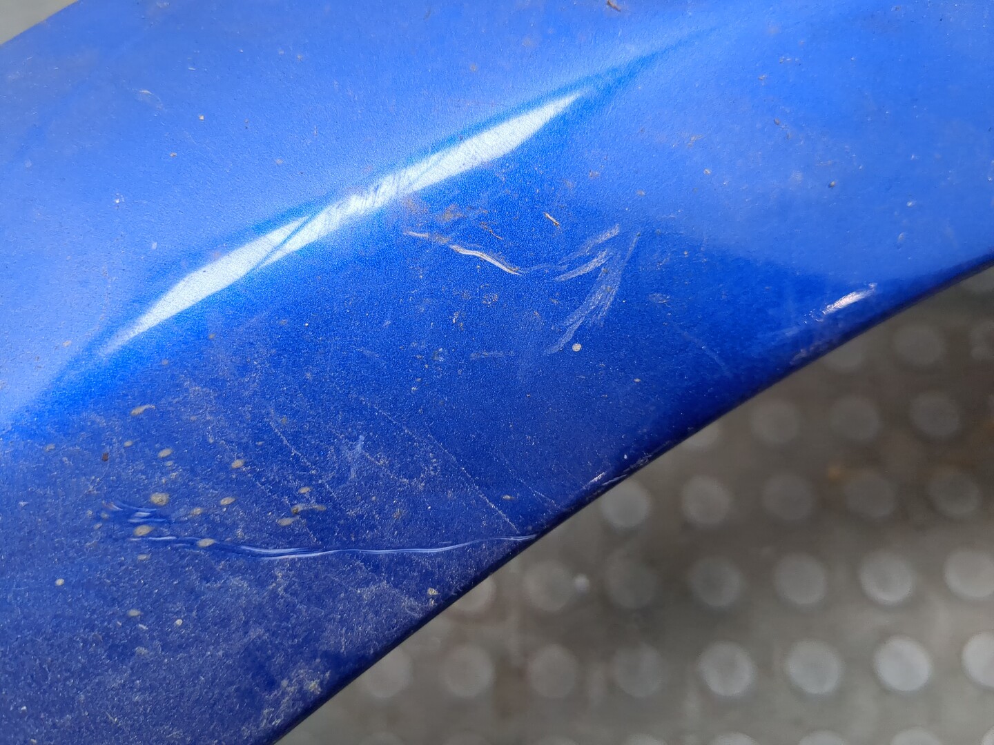 Молдинг заднего крыла правого