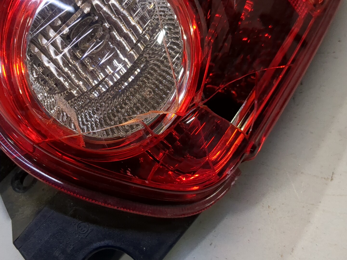 Фонарь задний правый