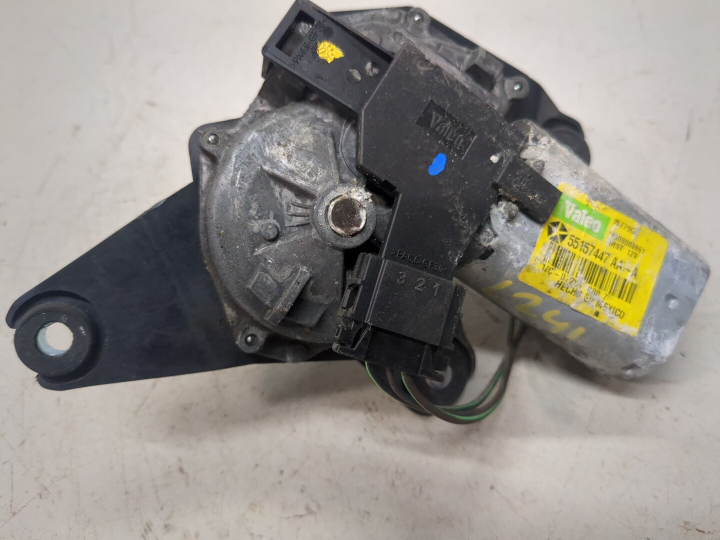 Моторчик стеклоочистителя задний