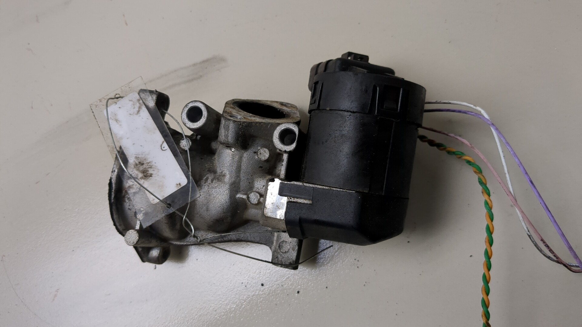 Клапан рециркуляции выхлопных газов (EGR)