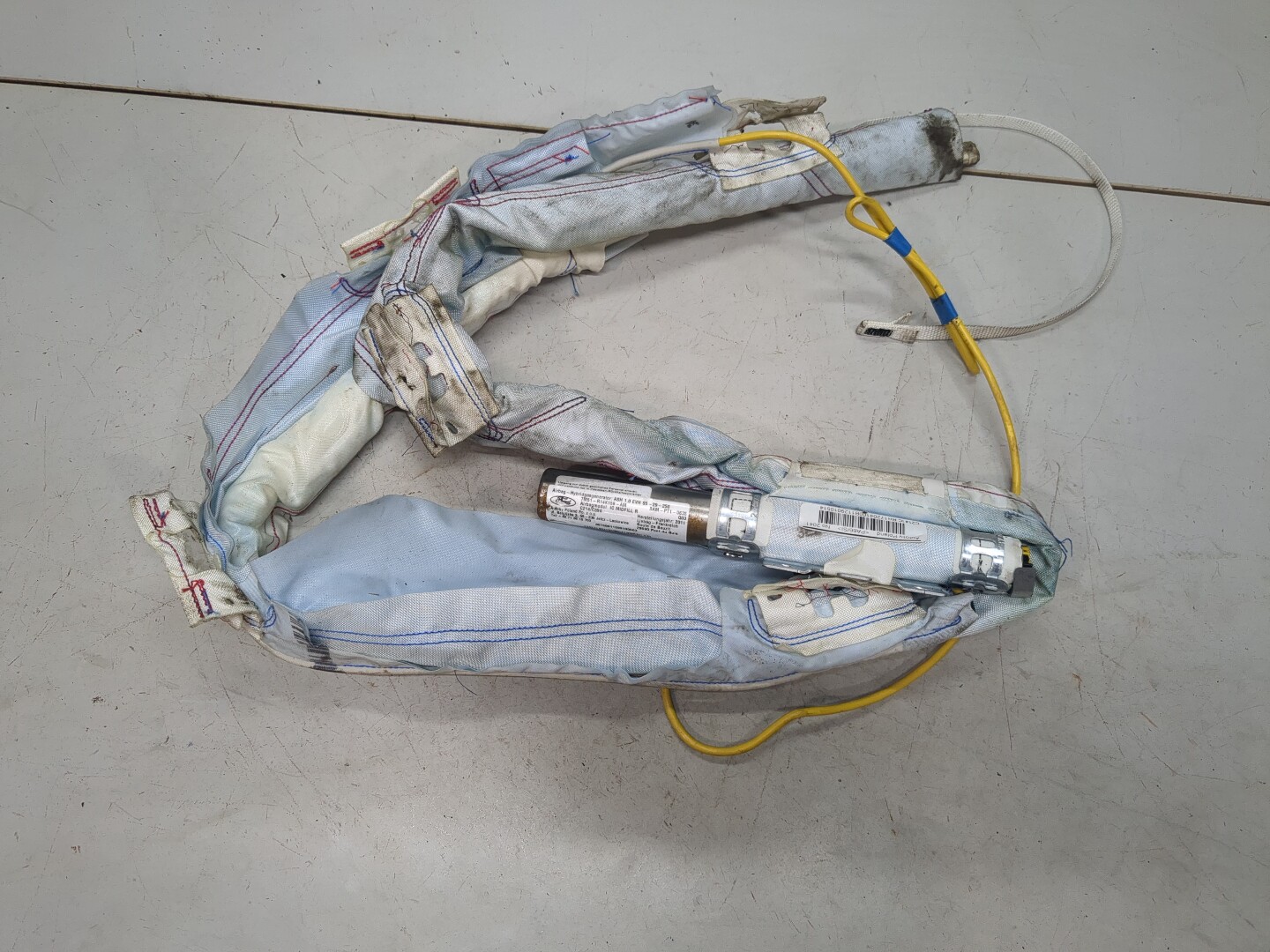 Подушка безопасности боковая (шторка)