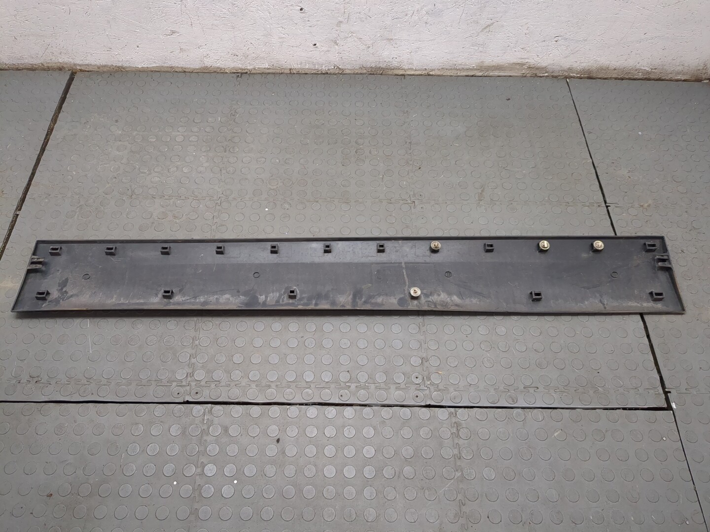 Накладка (кузов наружные)