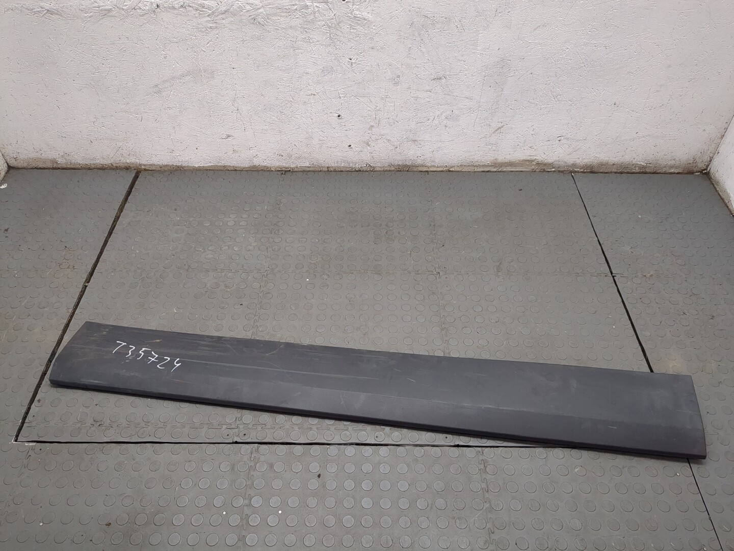 Накладка (кузов наружные)