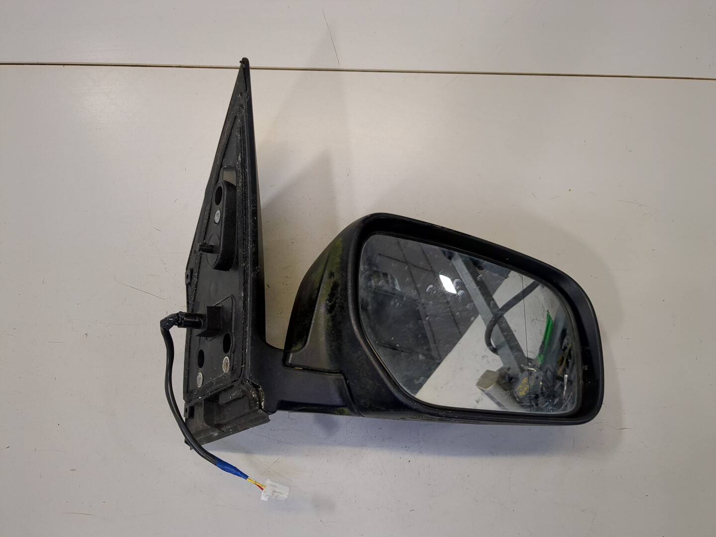 Зеркало правое электрическое