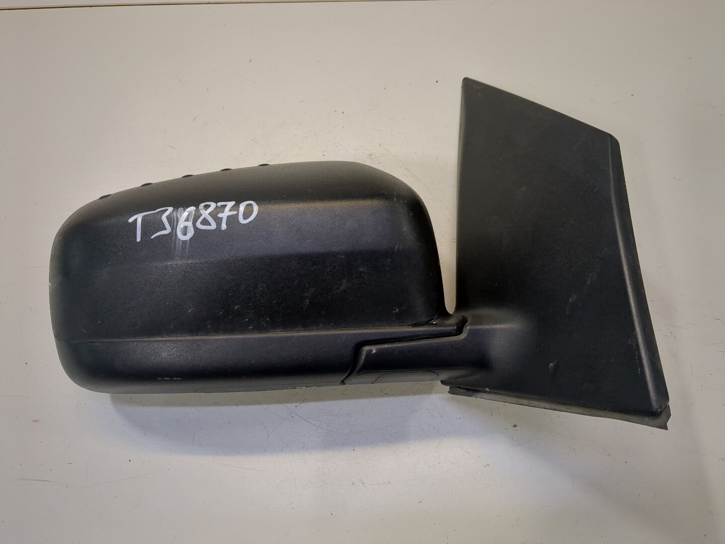 Зеркало правое электрическое