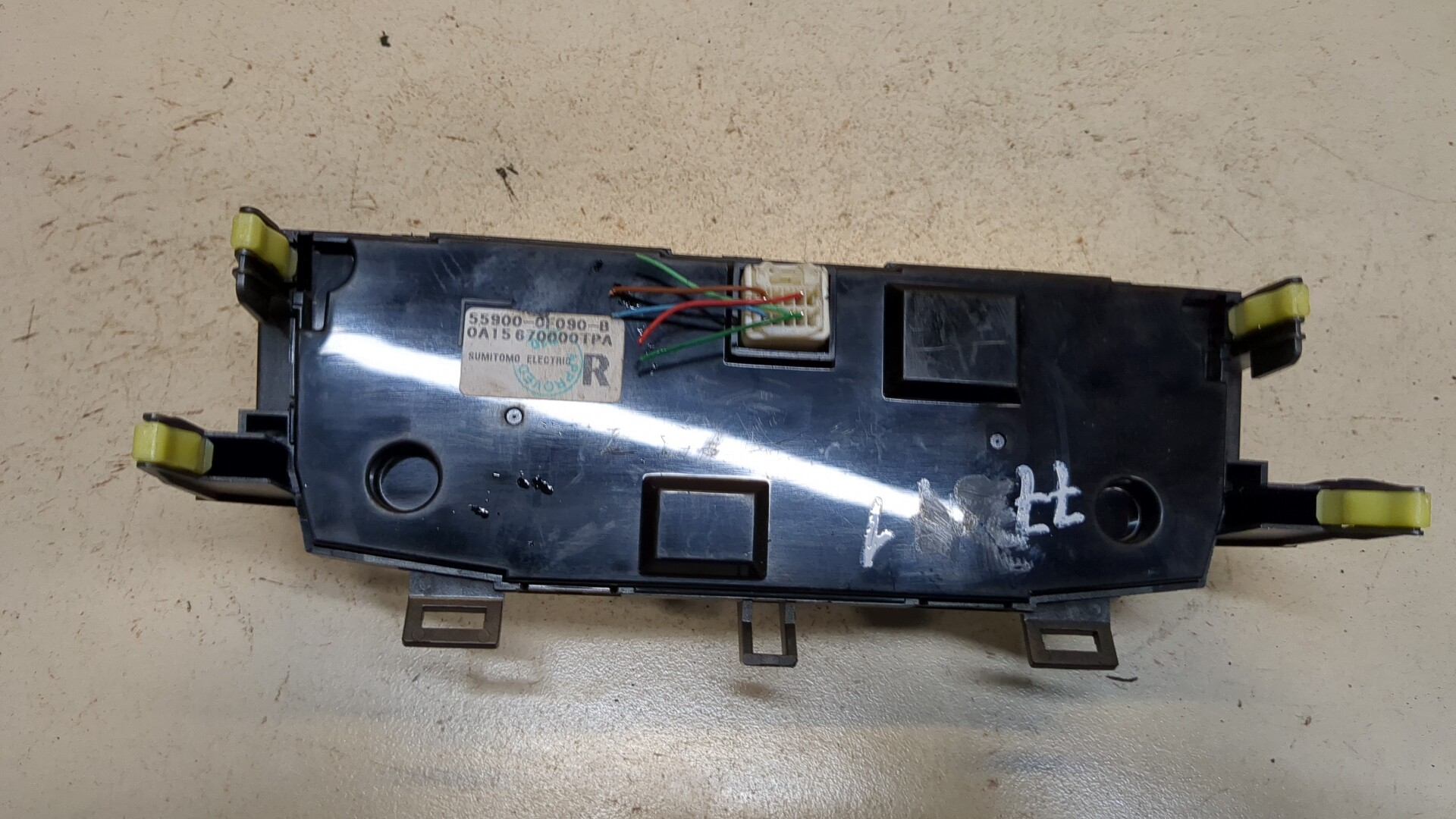 Переключатель отопителя