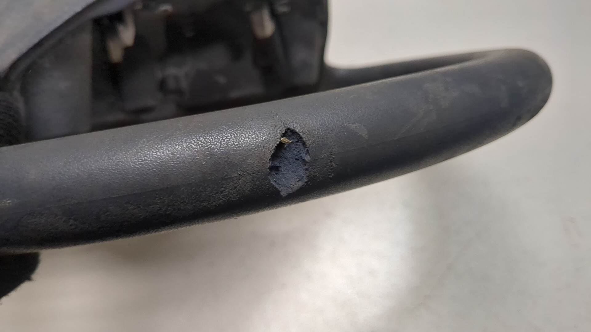 Рулевое колесо (руль)