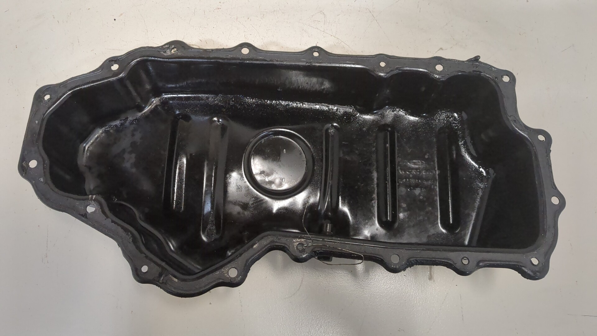 Поддон масляный двигателя (картер)