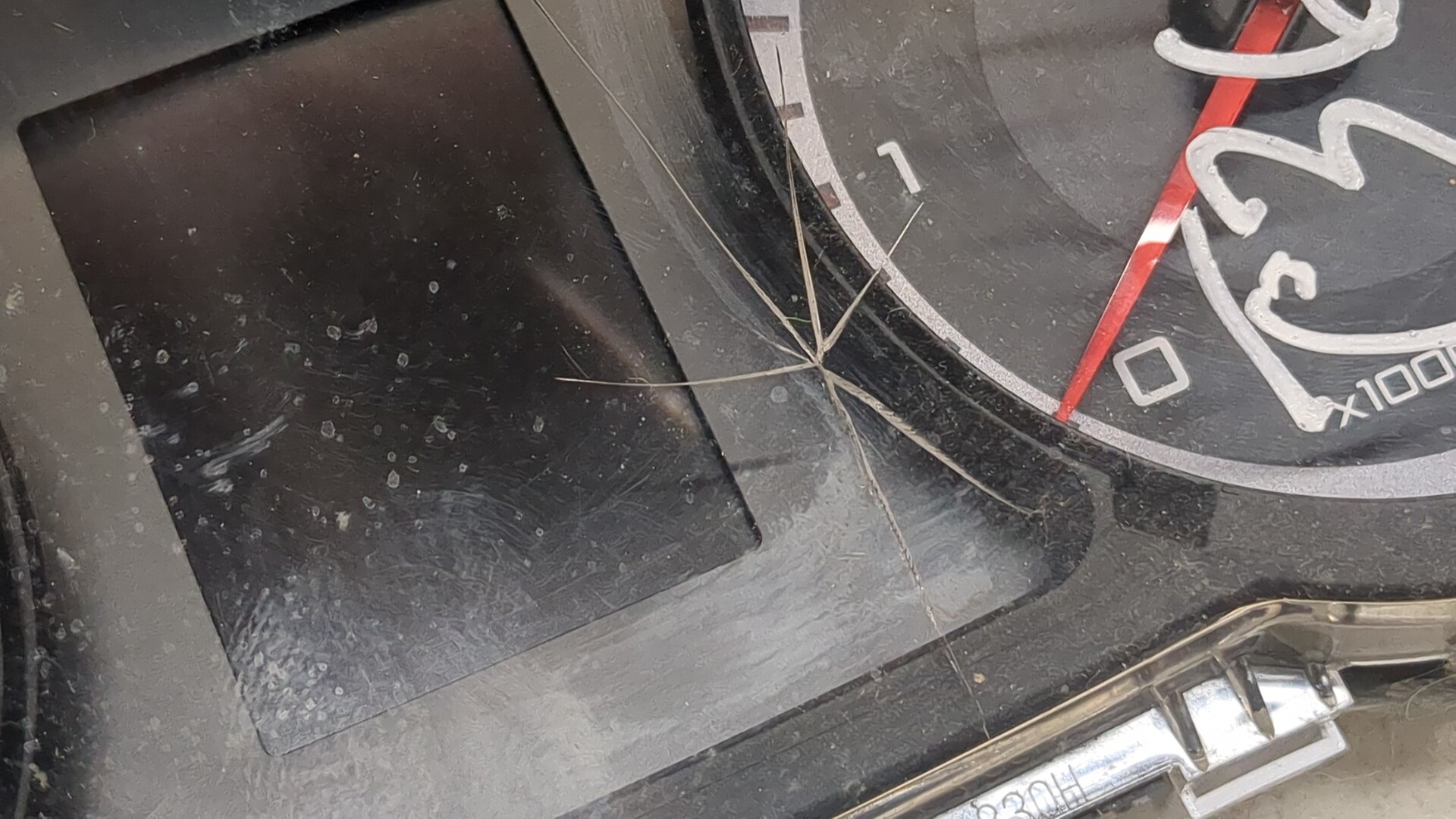 Панель приборов