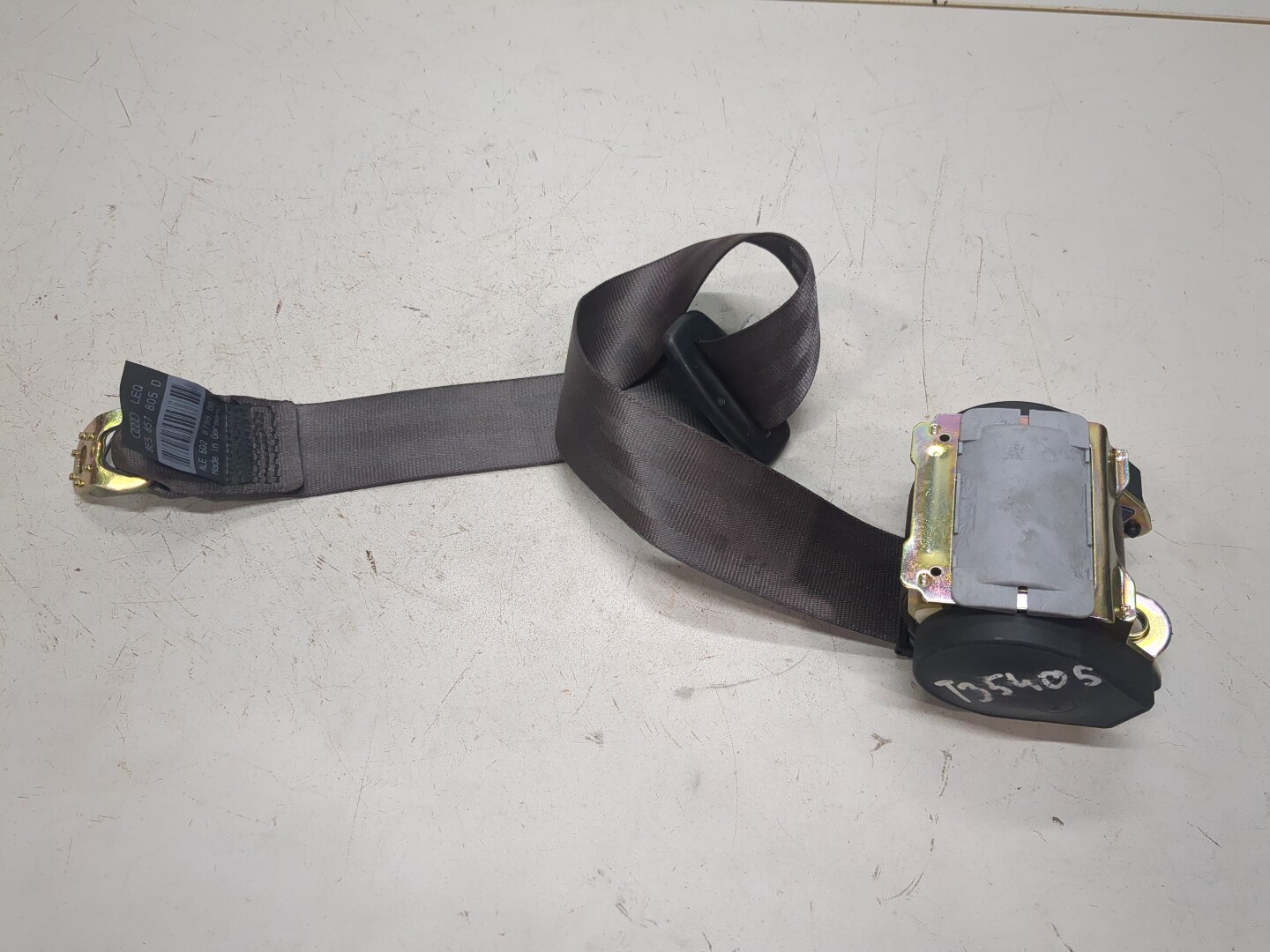 Ремень безопасности