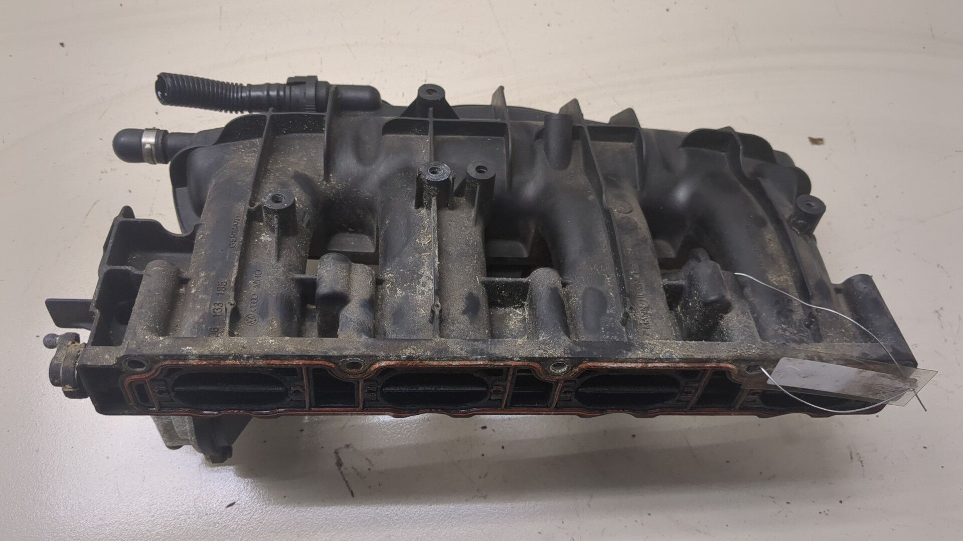 Коллектор впускной