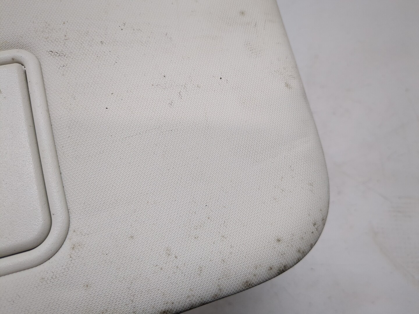 Козырек солнцезащитный