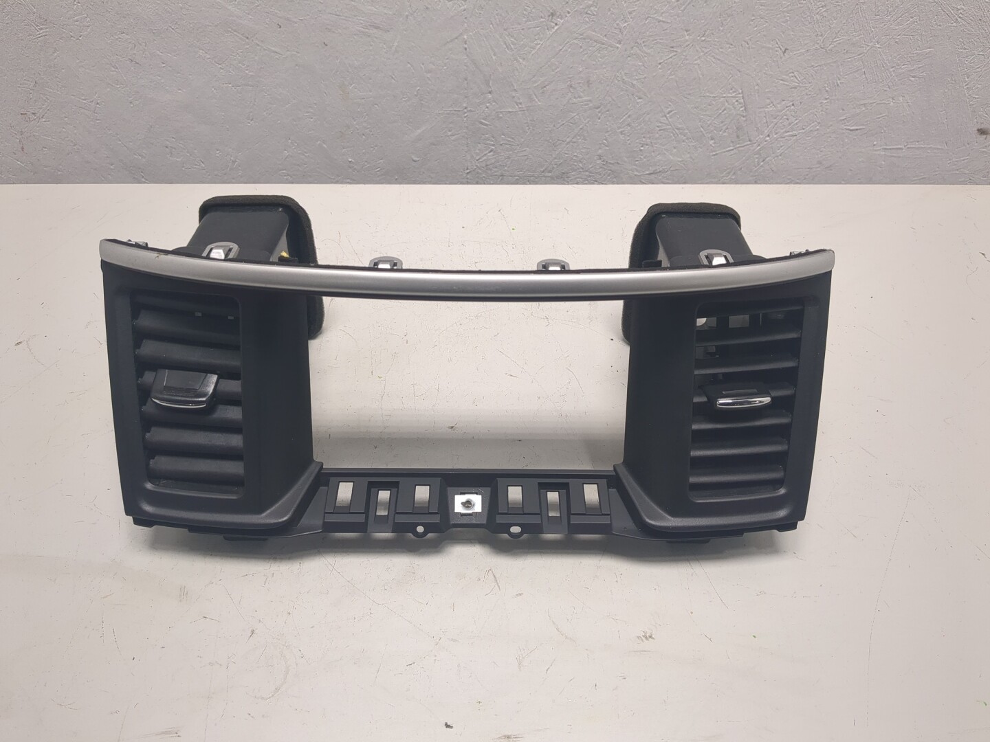 Дефлектор воздушный