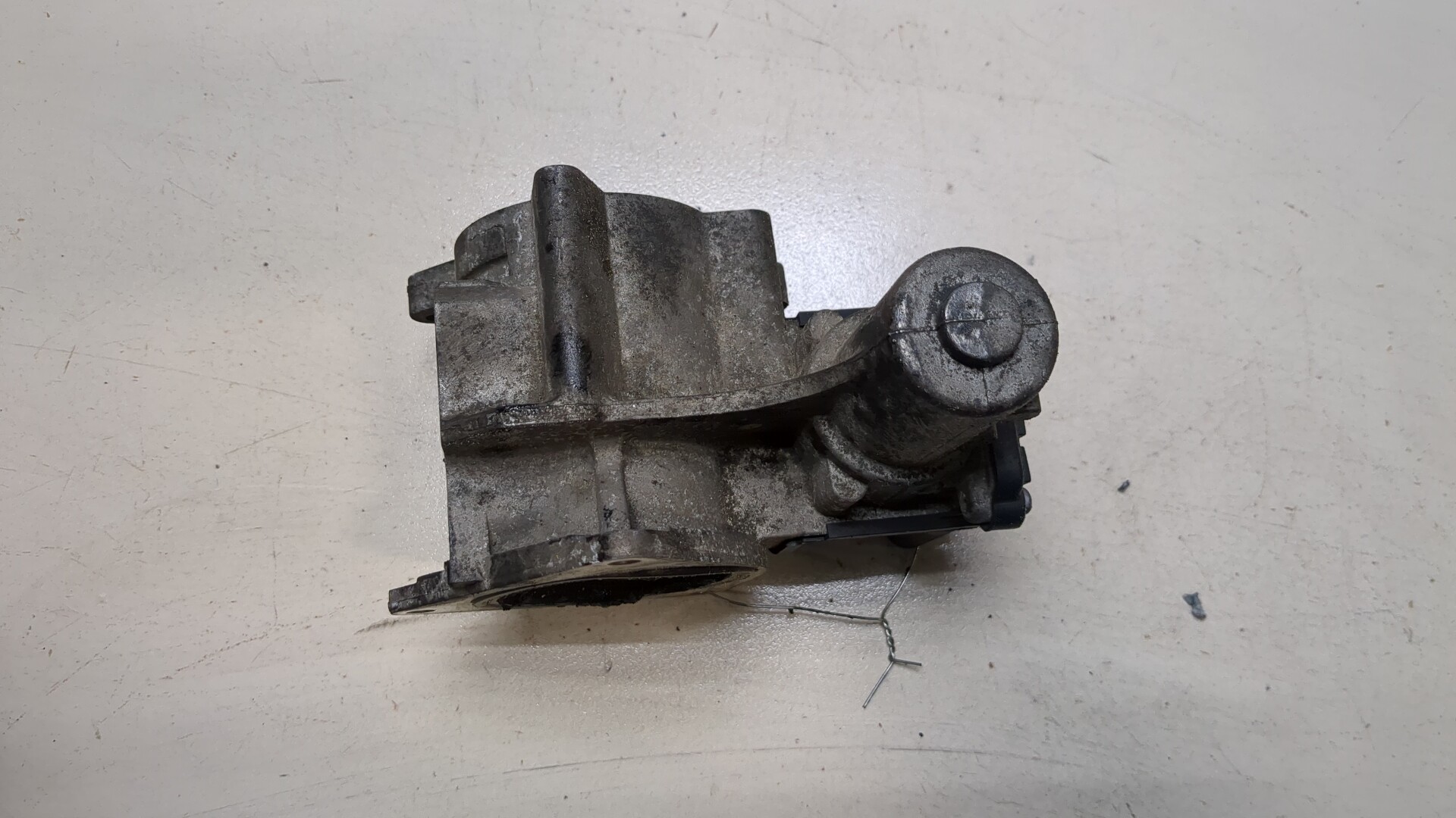 Клапан рециркуляции выхлопных газов (EGR)