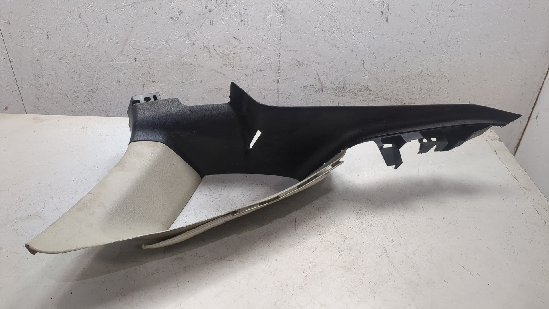 Обшивка стойки