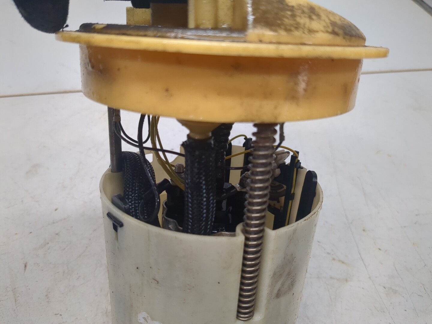 Насос топливный электрический