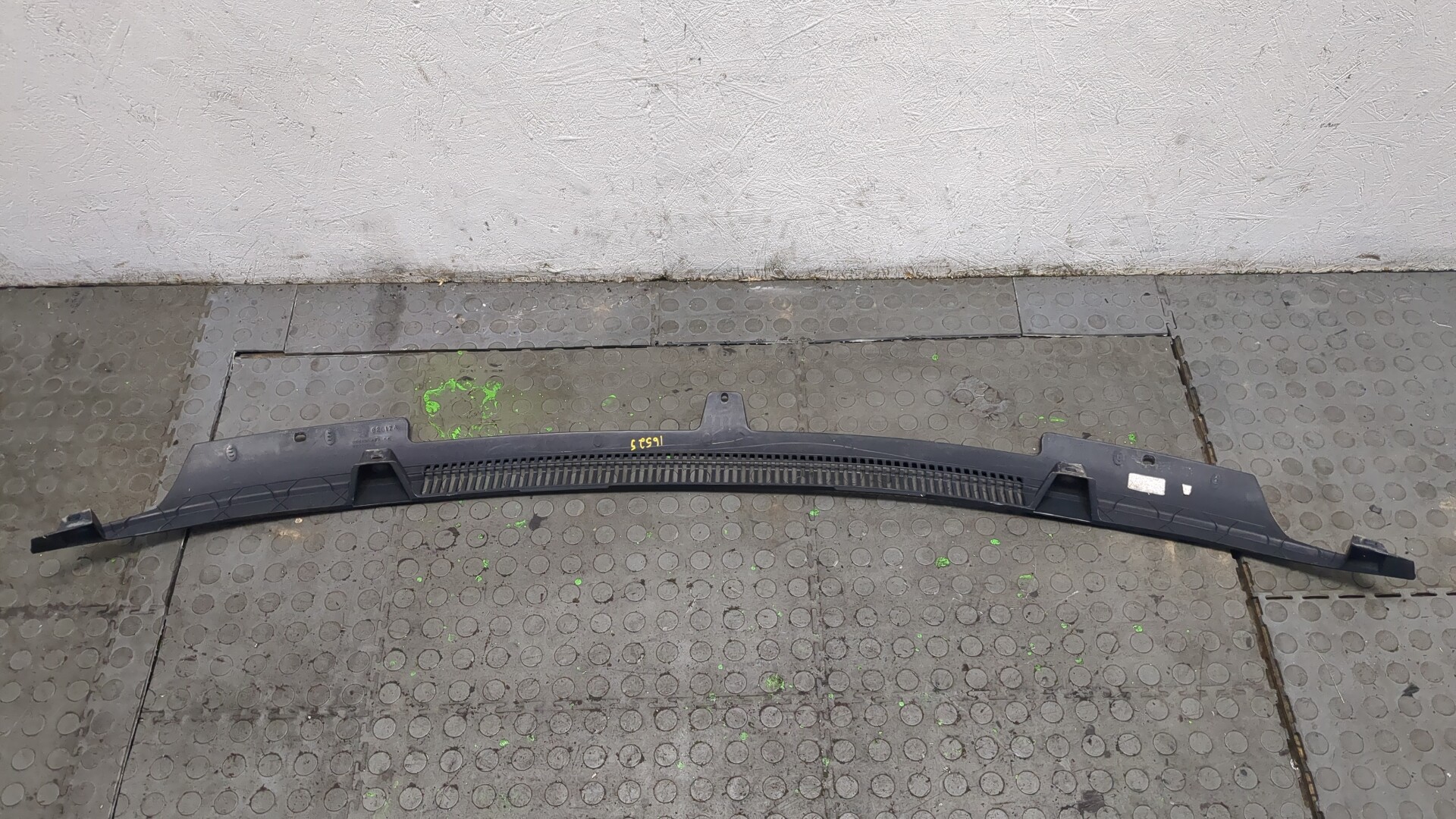 Решетка стеклоочистителей (Жабо)