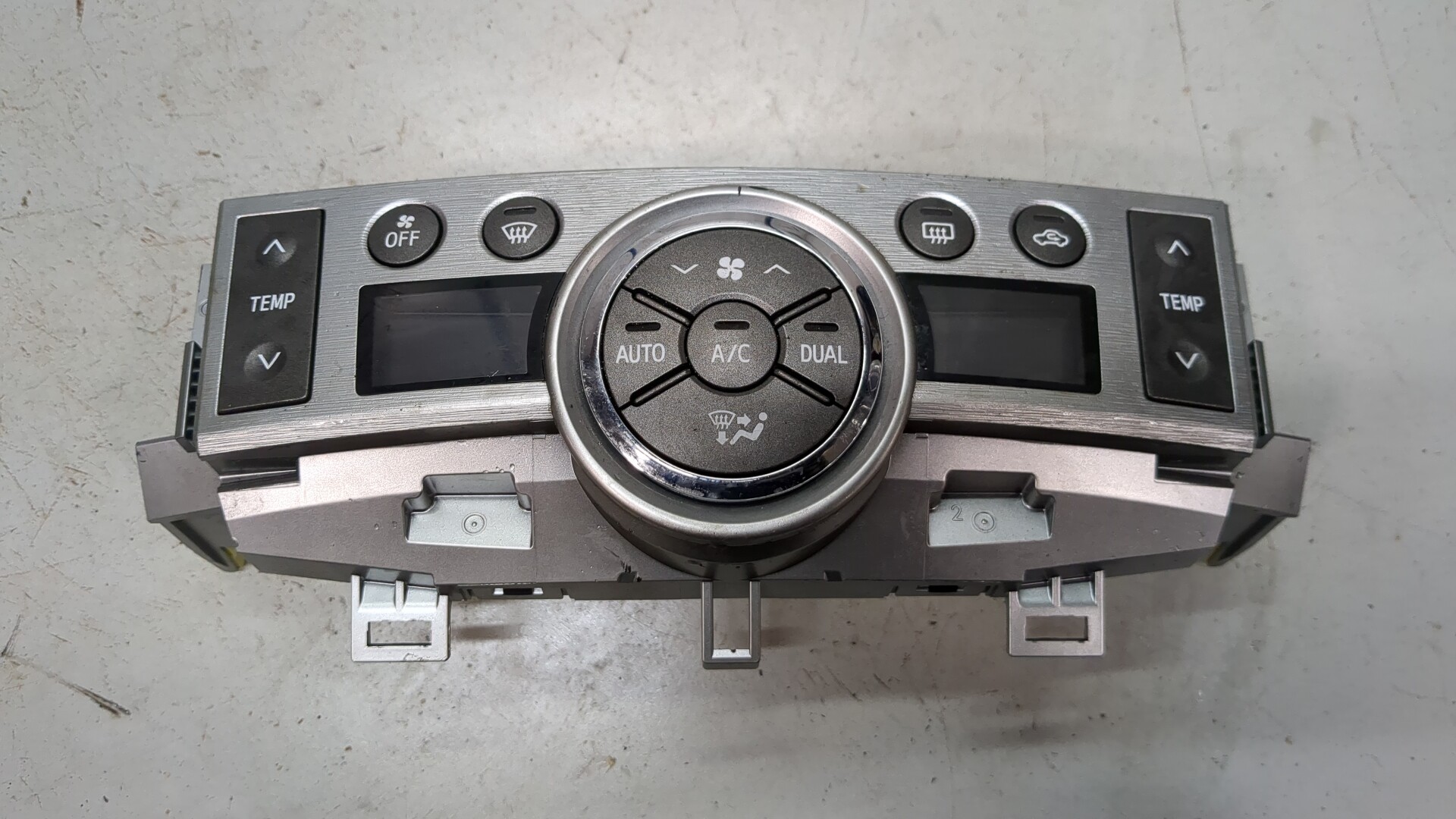 Переключатель отопителя