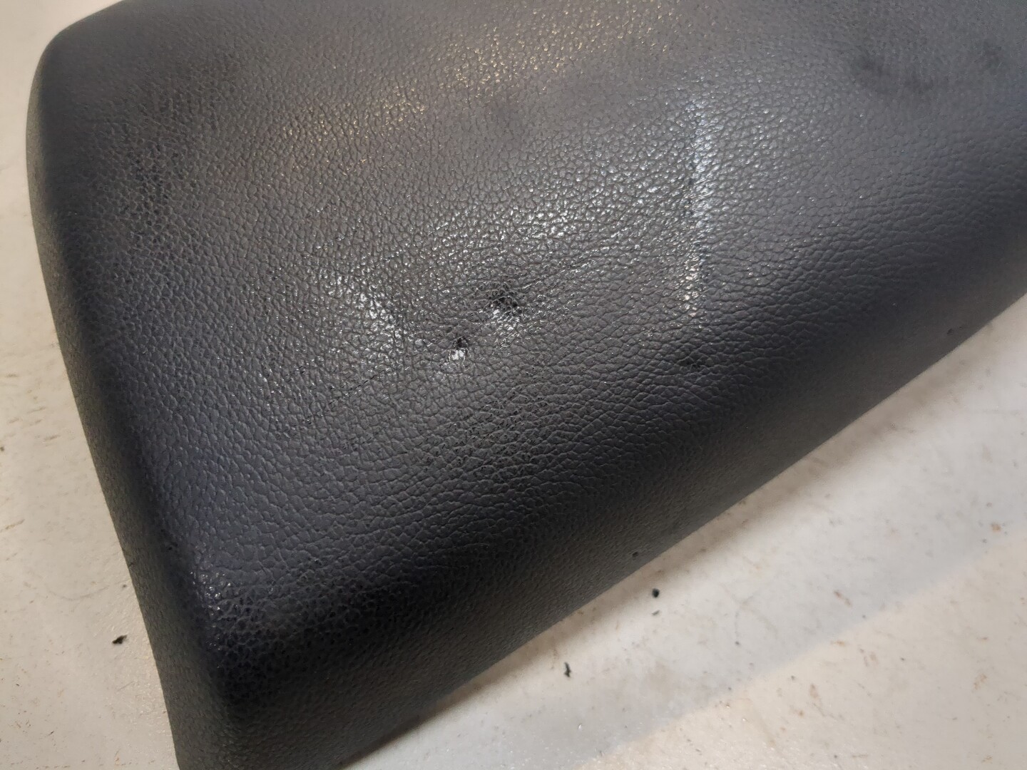 Подлокотник