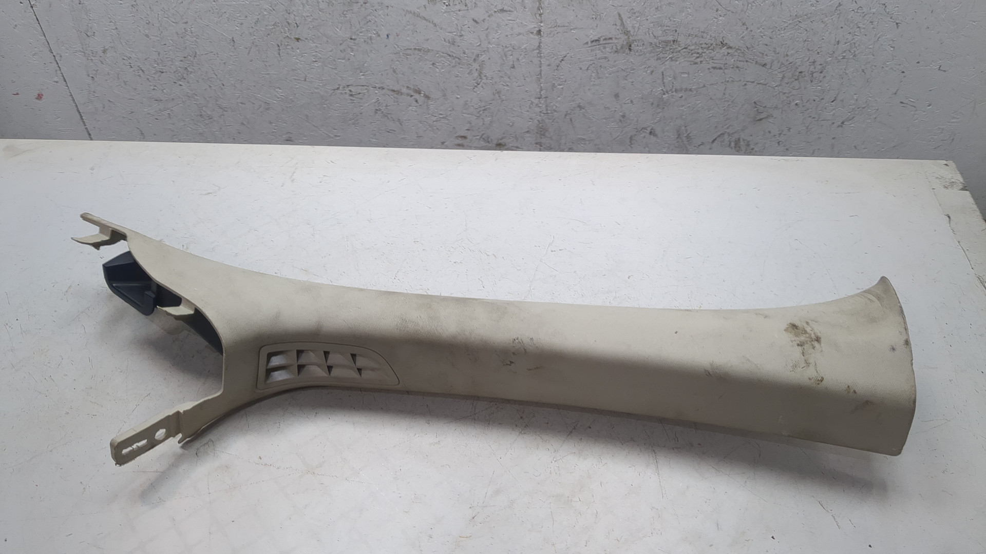 Обшивка стойки