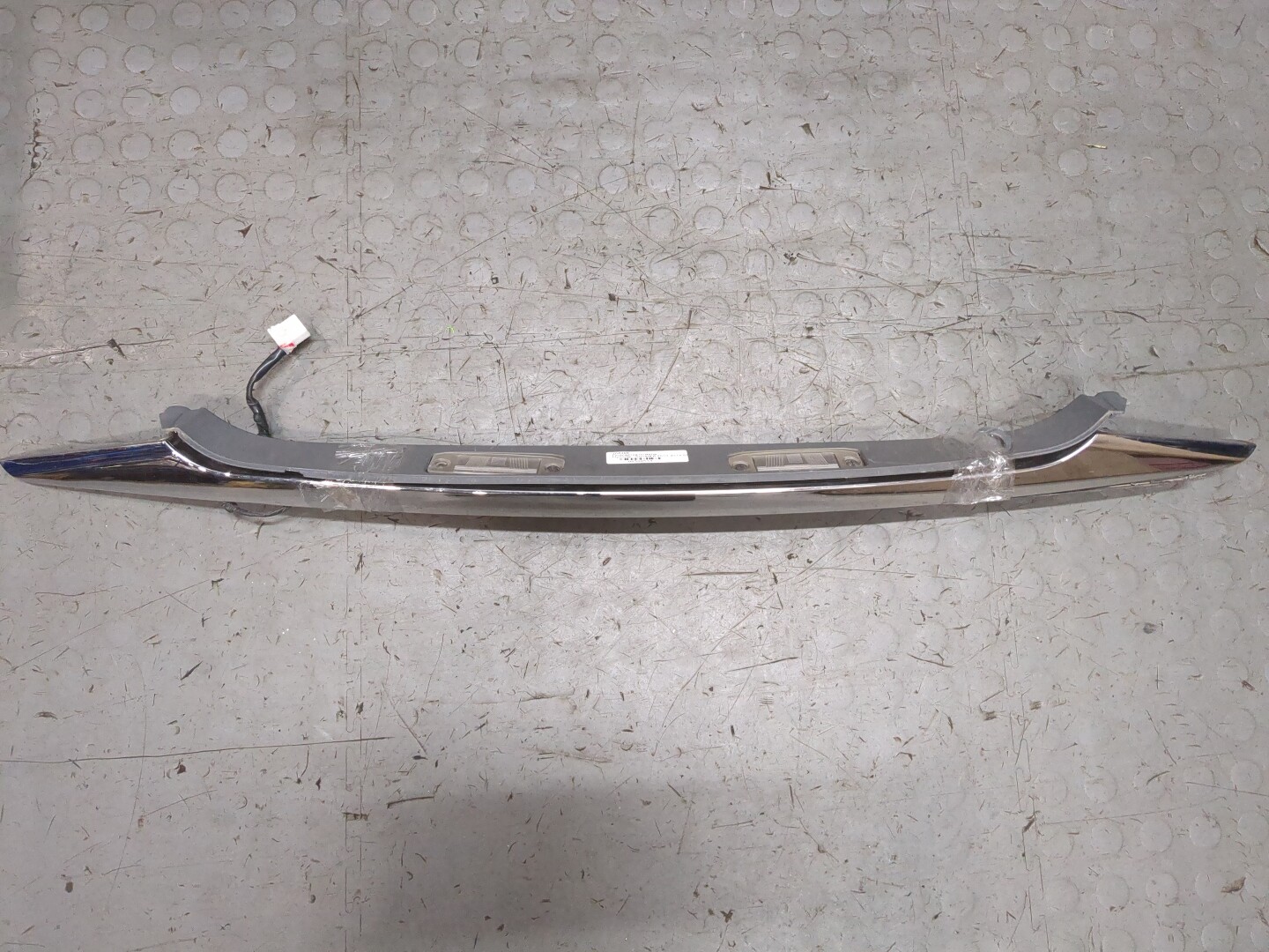 Фонарь подсветки номера