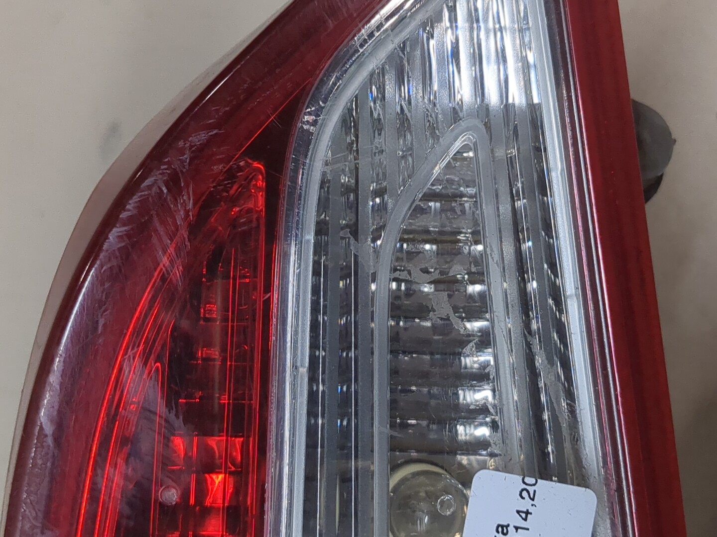 Фонарь задний внутренний правый