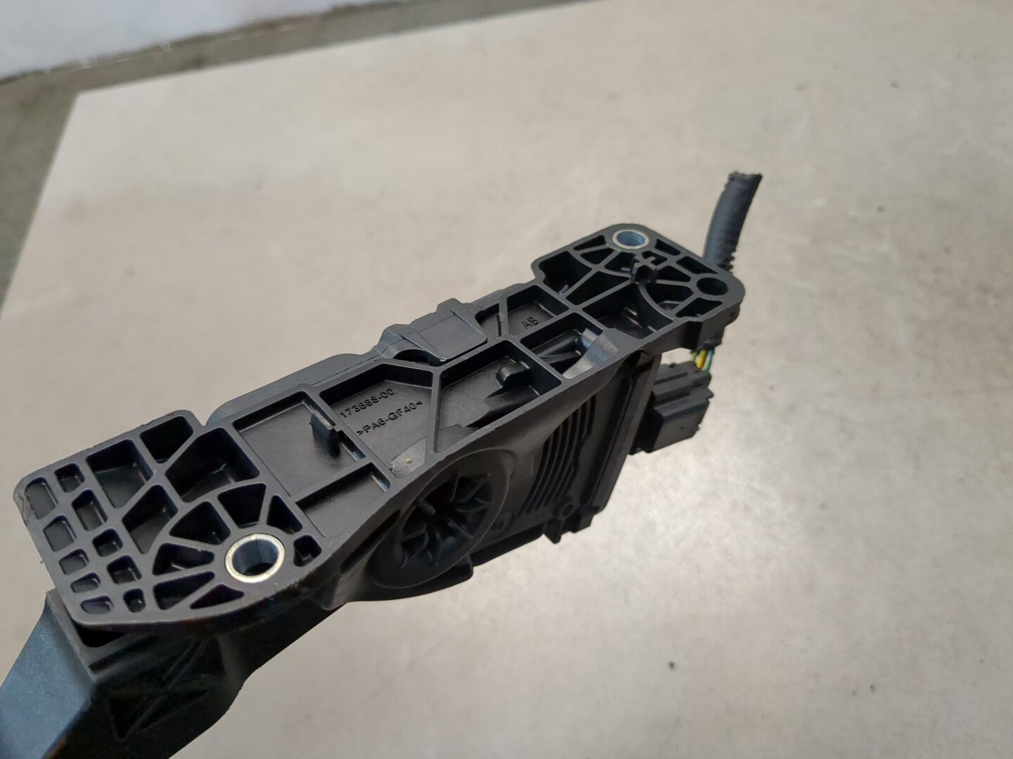 Педаль газа