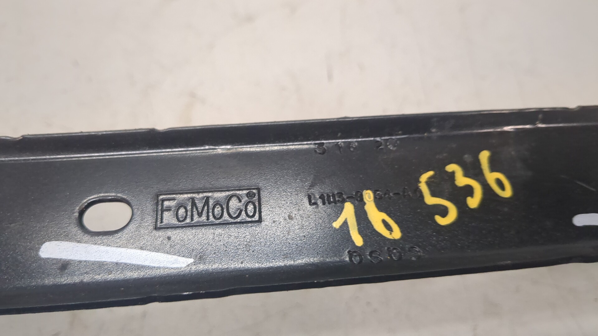 Лента крепления бензобака