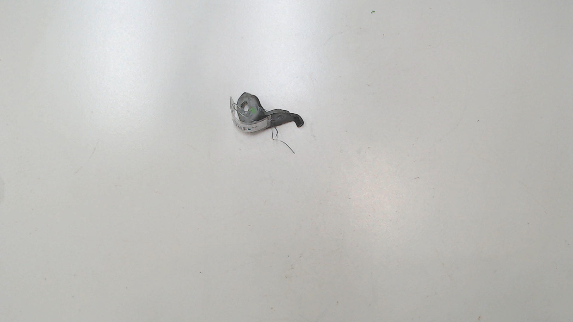 Петля двери