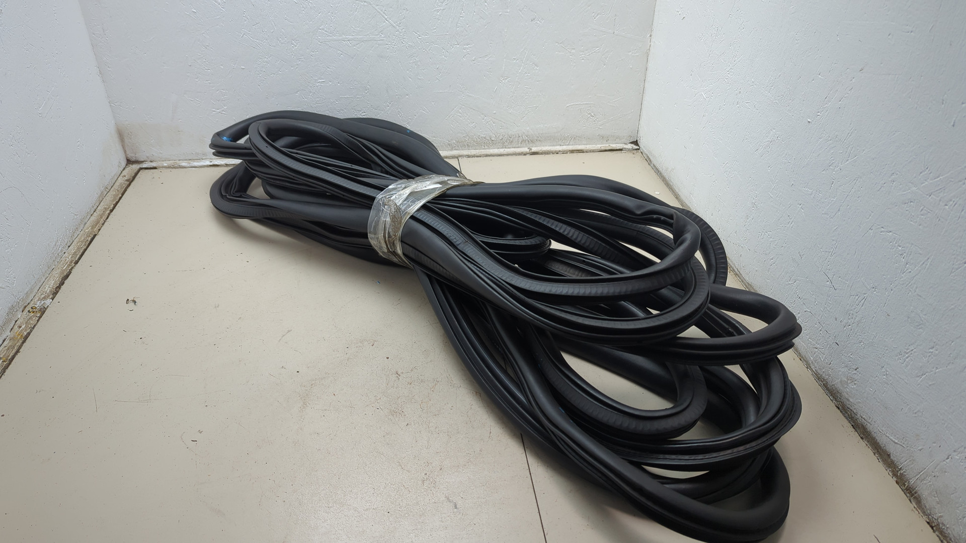 Уплотнитель (наружный)