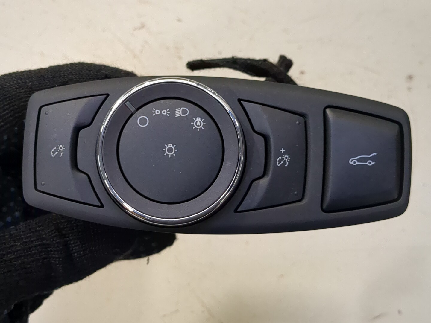 Переключатель света фар