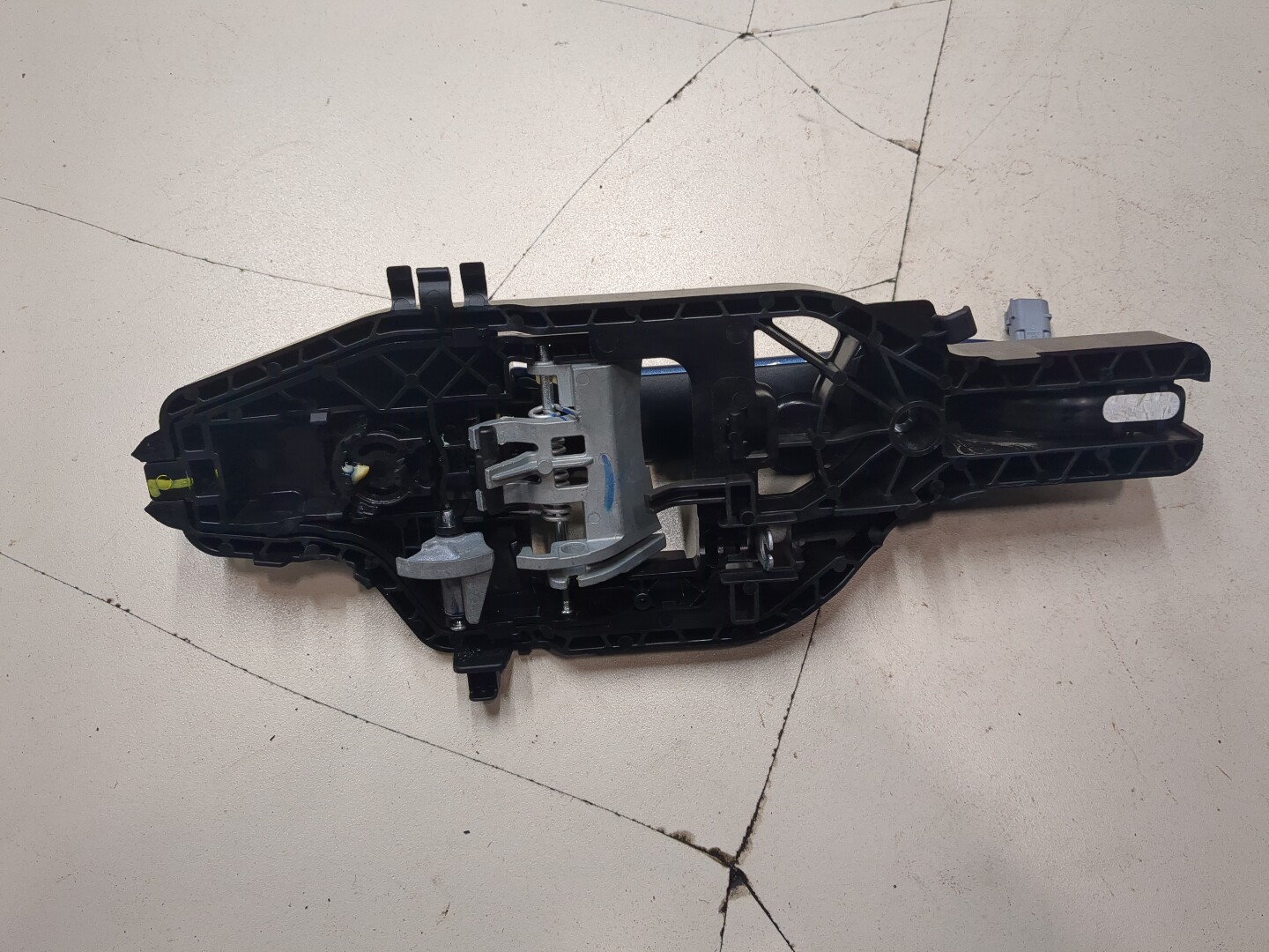 Ручка двери наружная