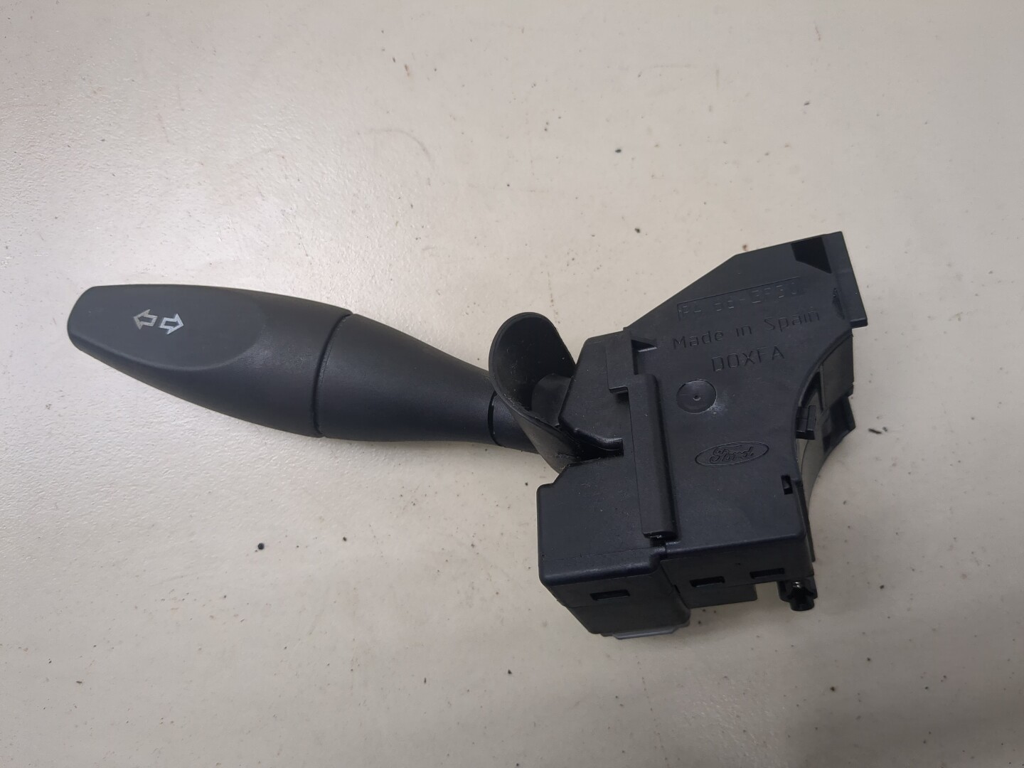 Переключатель поворотов подрулевой