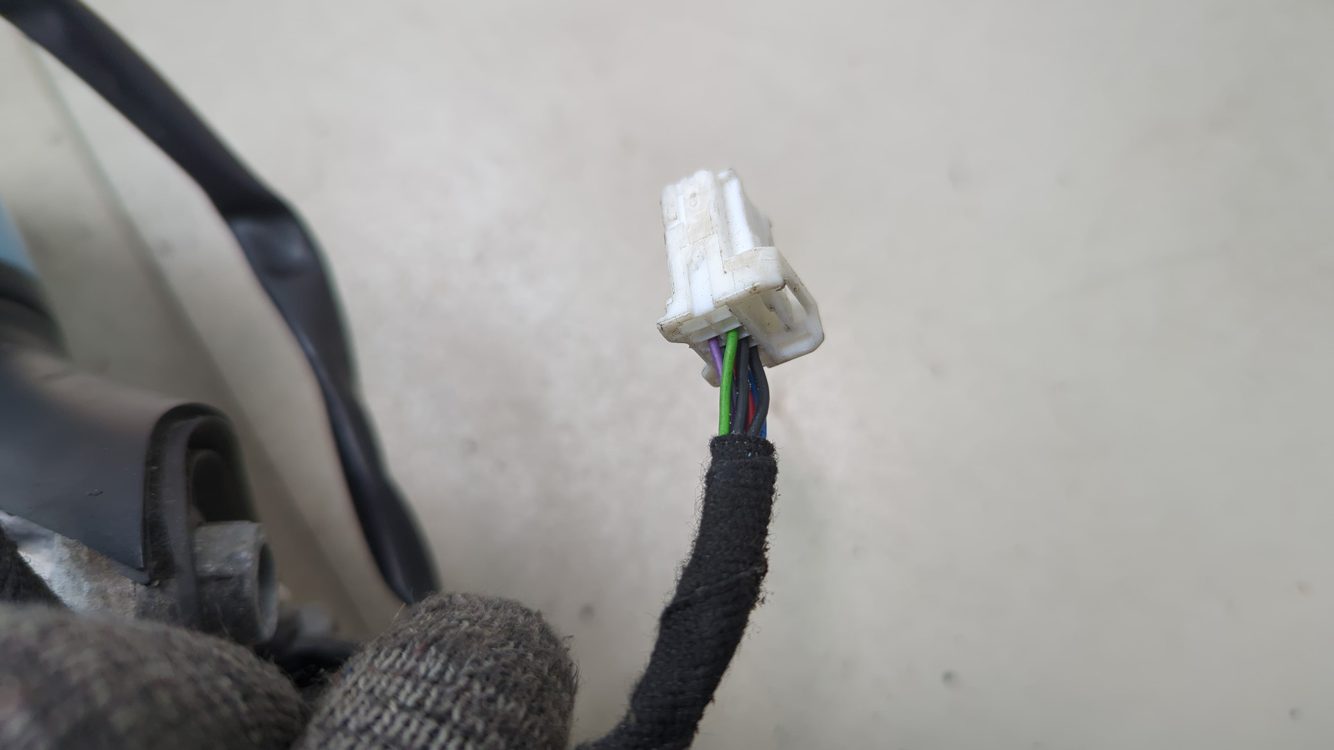 Зеркало правое электрическое